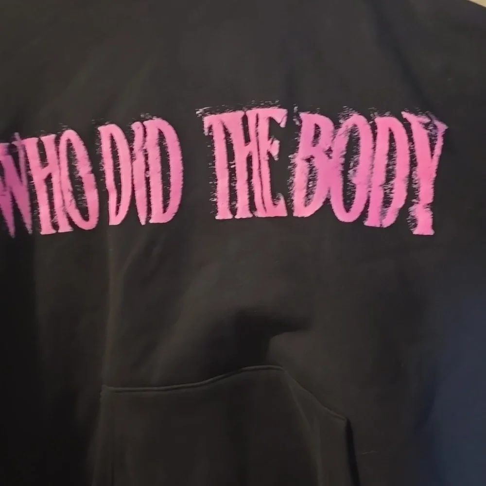 Monaleo Did The Body tour Hoodie Size Laege